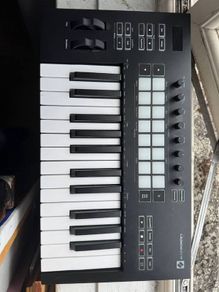 Novation Launchkey 25 MK3