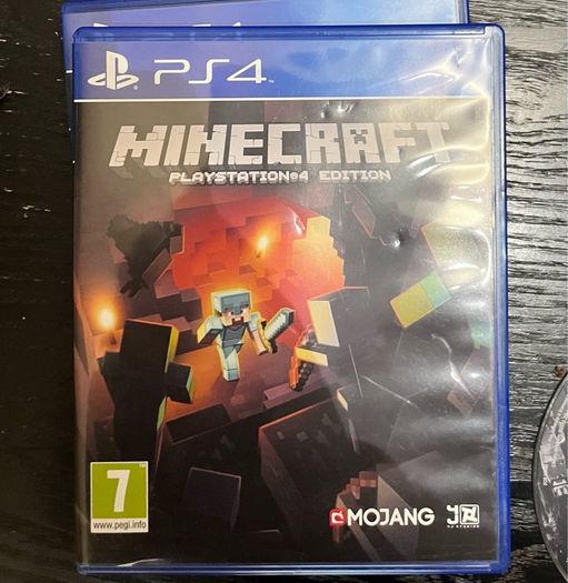 PS4 Slim Bundle ,Controller, Headset & 5 Games