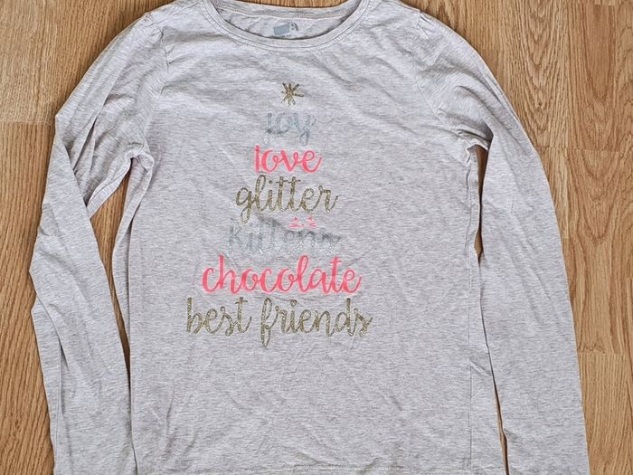 Age 10 Years - A Lovely Christmas Themed Long Sleeved Top