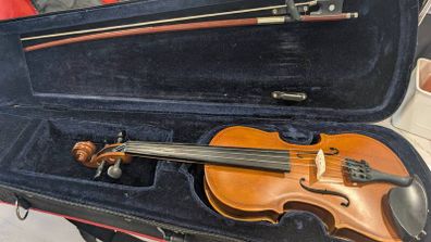 1/8 size violin