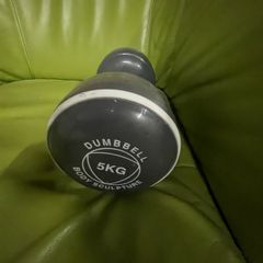 5 kg dumbbell