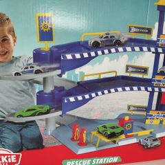 Dickie Toys Rescue Station Playset