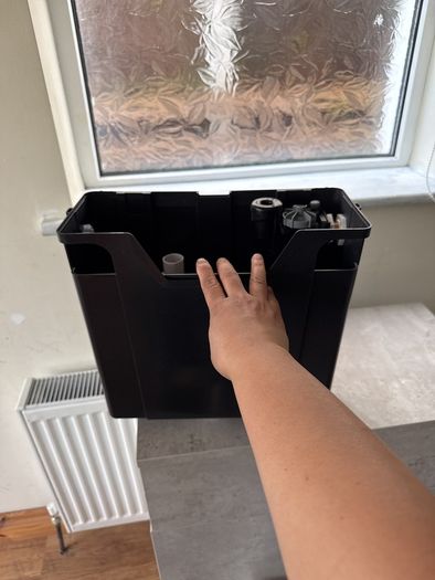 Madison toilet unit