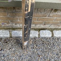 Clothes hanger