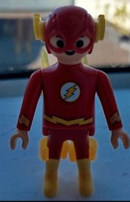 Playmobil Flash figure from Easter Kinder Maxi egg 2026. Big figure 10 cm height