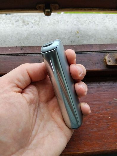 Ploom Aura