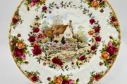 Royal Albert Bone China "Old Country Roses Cottage"