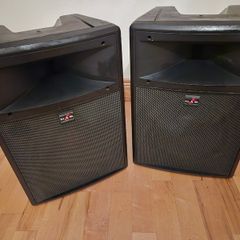 4 DAS DS-12s with covers (Passive)