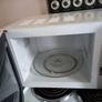 kitchen appliance microwave Image 2