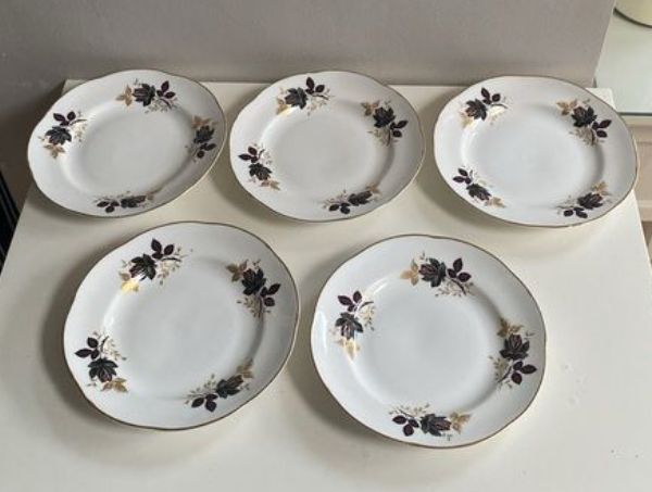 Set of five Royal Tara plates