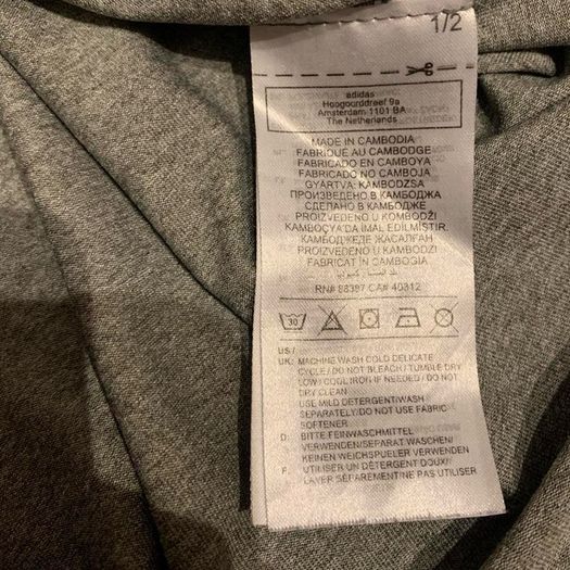 Adidas T-Shirt