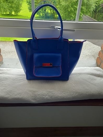 Blue shoulder Handbag with pink trim NEW