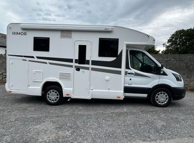 Camper Van