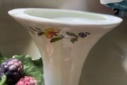 Anysley cottage garden vase