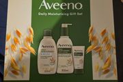 aveeno daily moisturising gift set