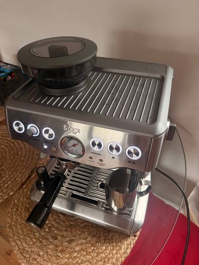 Sage Barista Express Coffee Machine