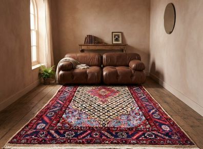 Beautiful Colourful Persian 9ft x 4ft Tribal Koliai hand knotted wool carpet rug.