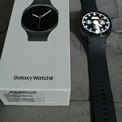 Samsung Galaxy Watch 8 44mm BT - Pristine condition with 4 FREE straps