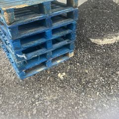6 pallets free to takeaway