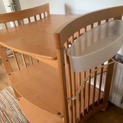 Stokke changing table
