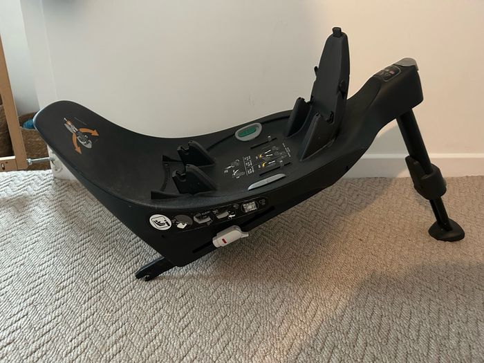 cybex carseat with Isofix base