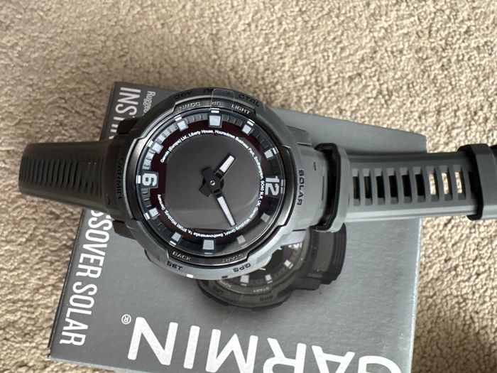 Garmin instinct 3 crossover solar