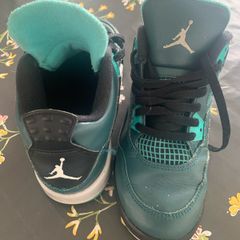 Jordan 4 Retro Teal