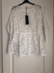 New M&S blouse size 8