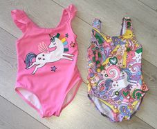 Girls swimsuit