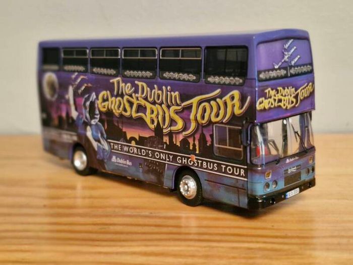 model bus