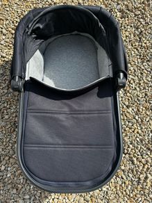 Uppababy Vista V2 bassinet