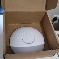 Unifi Access Point Long Range (UAP-AC-LR)