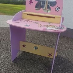 Girls dressing table