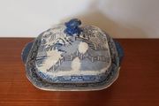 Fabulous Antique Blue and White Transferware Willow Pattern Large Lidded Tureen/Vegetable Dish For Display, Unknown Maker, Most Likely Staffordshire Made
