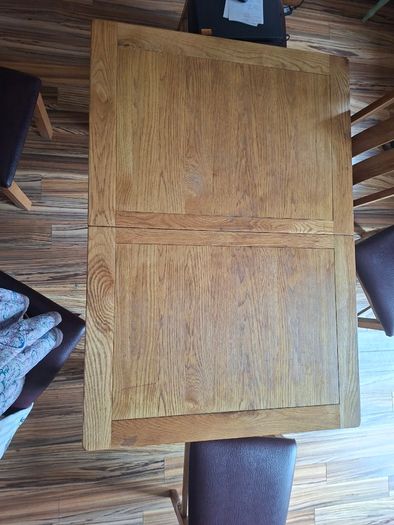 Dining Table 6 Ft