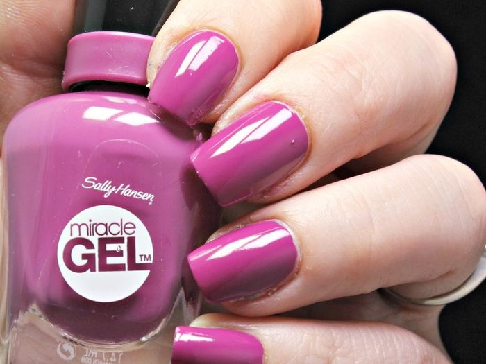 Sally Hansen Nail Polish Miracle Gel Set - 121 Lilac Insomniac + Top Coat - New