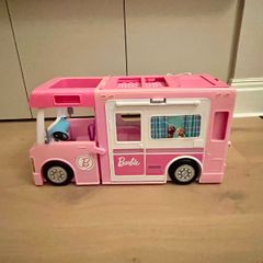 Barbie camper van
