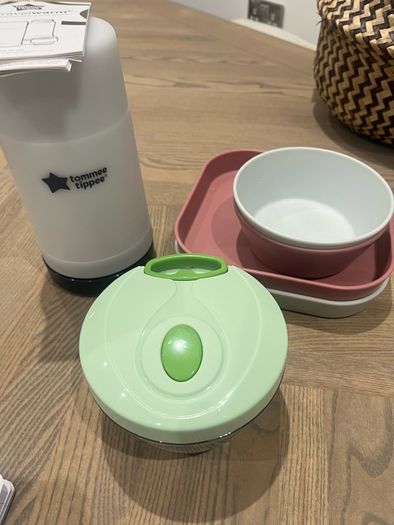 Baby weaning items