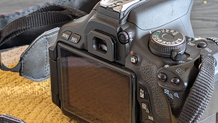 Canon EOS 600D DSLR Camera Body