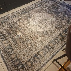 Perisian Style Rug