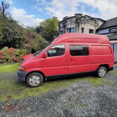 2001 Toyota HiAce