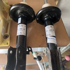 Mitsubishi Colt Shocks