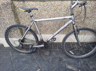 bike  needs fixing