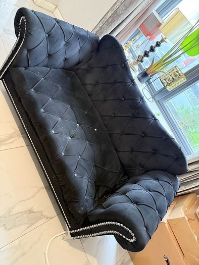 Free 2 seater couch