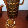 Hornsea Heirloom tea pot and coffee pot Image 2