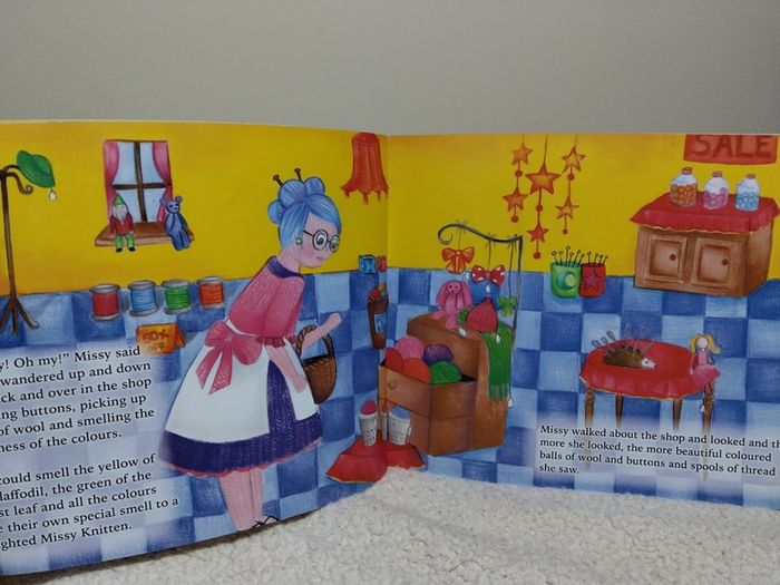 Little Knitten Children,s Story Book