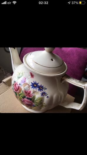 Sadler tea pot