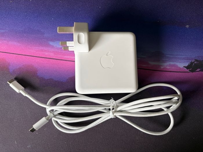Mac 87W USB-C power adapter charger genuine