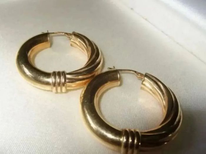 Vintage Hallmarked 9ct Gold Hoops