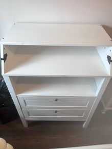 Changing Table & Chest of Drawers